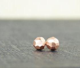  Faceted copper studs. Tiny geo earrings in recycled metal.